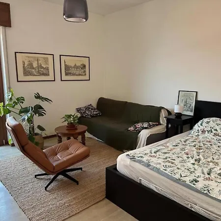 Lecco - With Romantic View דירה *